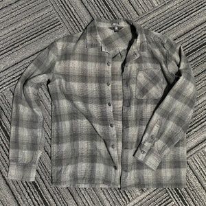 Grey Volcom flannel — modern fit